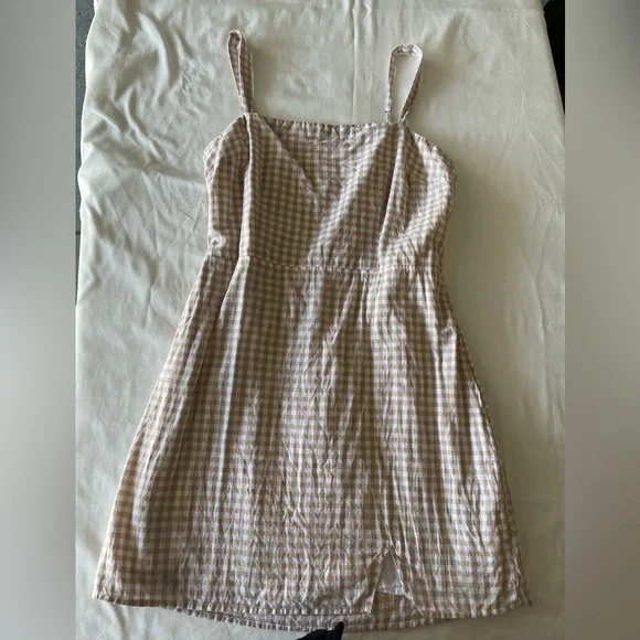 See below - Picture 1 of 4